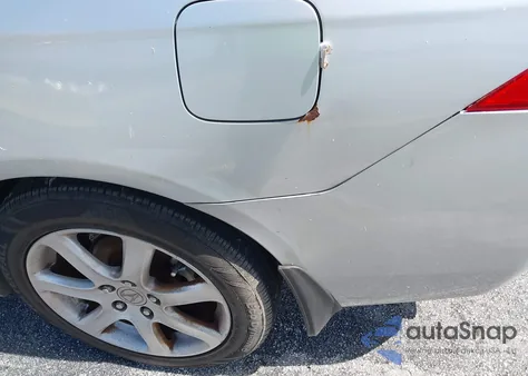 2004 Acura Tsx z USA, uszkodzony, nr VIN JH4CL968X4C003240